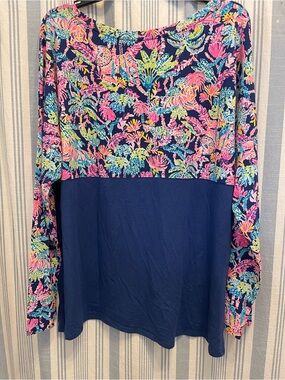 Lilly Pulitzer Navy Floral Print Finn Top  (NWOT)